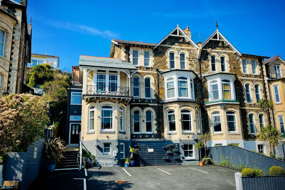 The Earlsdale Bed and Breakfast, Ilfracombe