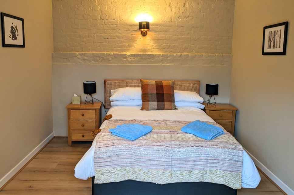 Double bedroom at Kingfisher Barn